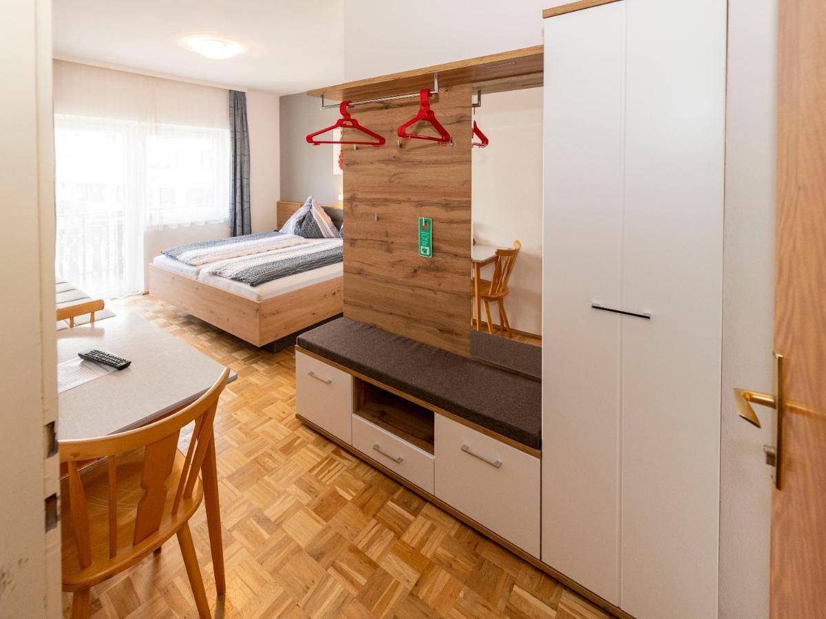 Gaestehaus Genf Velden am Wörthersee Eksteriør billede
